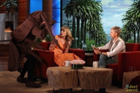 Ellen DeGeneres bat nat khach moi anh 6