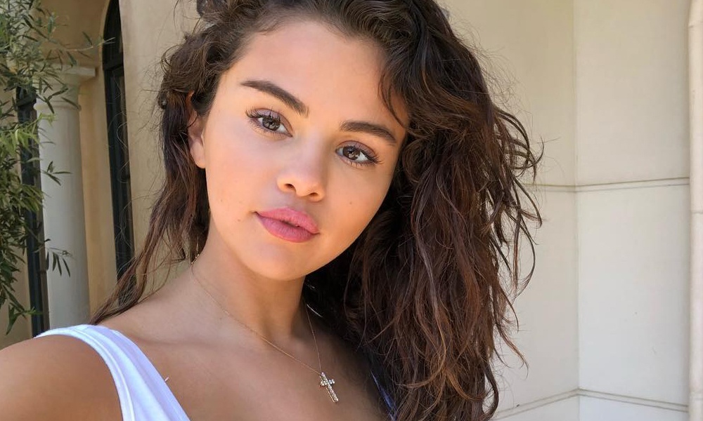 Selena Gomez danh 100 trieu USD thanh lap quy suc khoe tinh than hinh anh