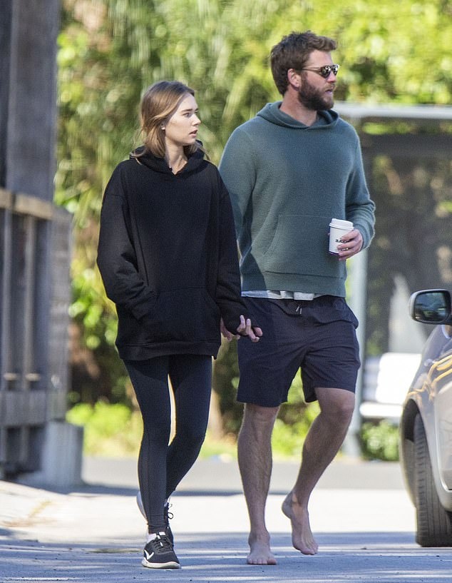 bạn gái Liam Hemsworth ảnh 3 ban gai Liam Hemsworth anh 3