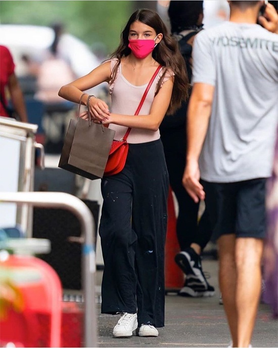 Katie Holmes va con gai anh 6