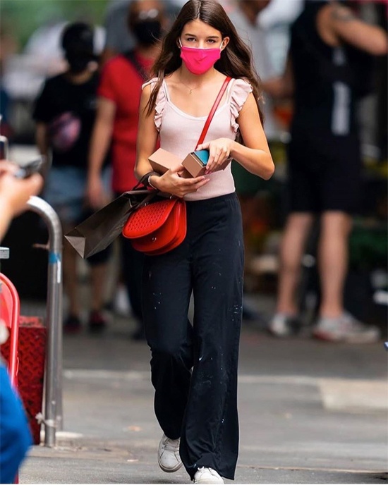 Katie Holmes va con gai anh 7