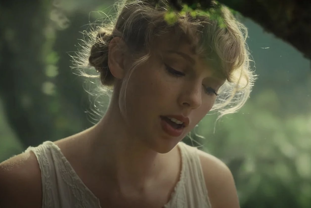 Taylor swift Folklore anh 2