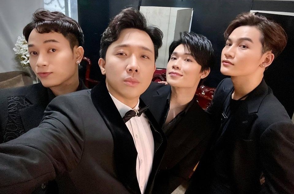 Tran Thanh va nhom ban than bi phan ung khi gay nao loan o game show hinh anh