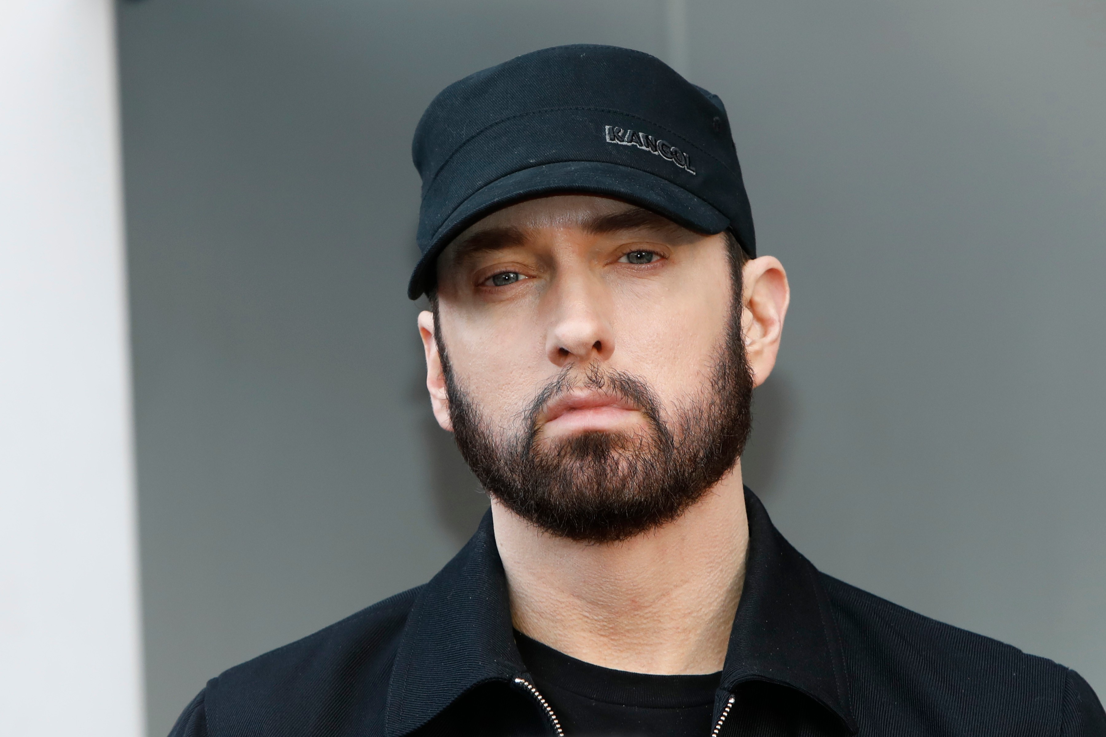 Album cua Eminem co 500 tuan xuat hien tren Billboard 200 hinh anh