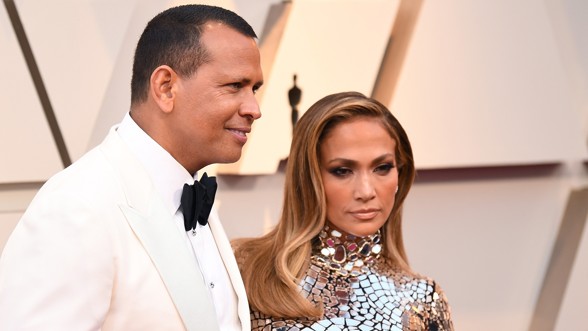Jennifer Lopez huy dam cuoi voi Alex Rodriguez hinh anh