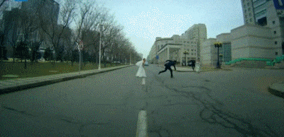 Nhung canh tai nan xe hoi phi ly den muc gay cuoi hinh anh