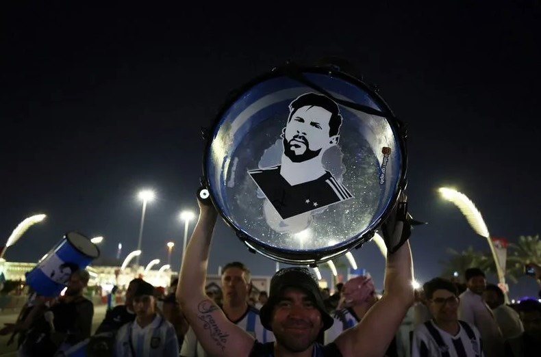 Dong coin cac doi tuyen bong da du World Cup bien dong manh hinh anh