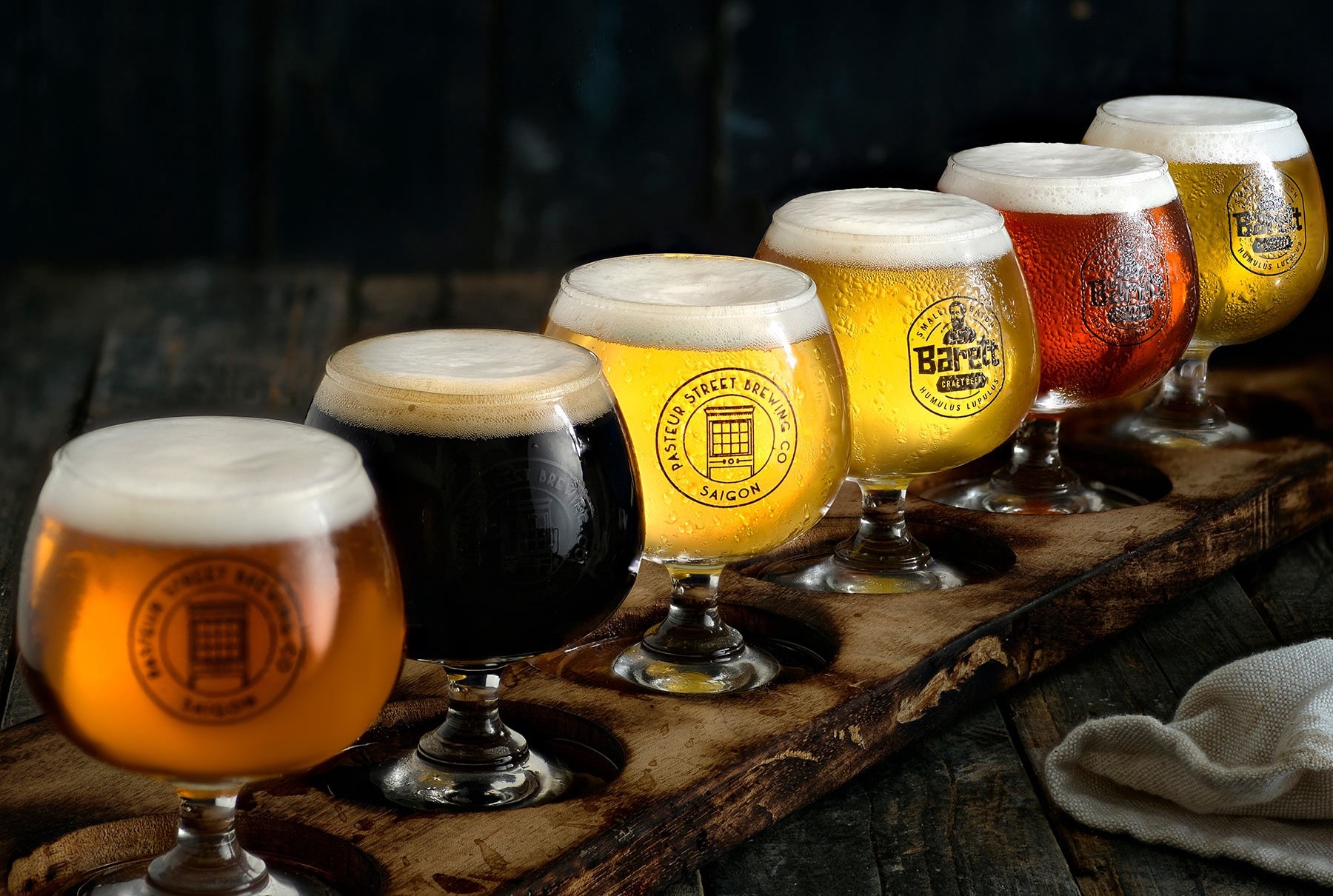 Bia thu cong Viet Nam bat dau co cho dung hinh anh