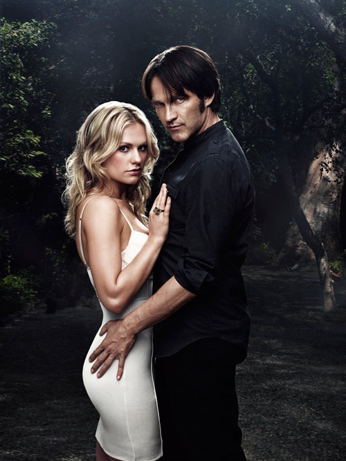 Anna Paquin và bạn diễn, cũng là chồng cô Stephen Moyer.
