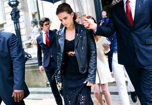 Street style ruc ro sac mau tai Haute Couture Fall 2014 hinh anh