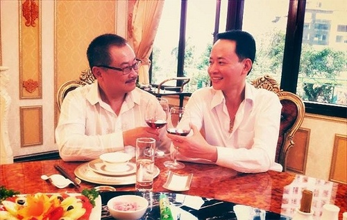 Dien vien Tran Duc ke chuyen ngu tren phan ban thit hinh anh