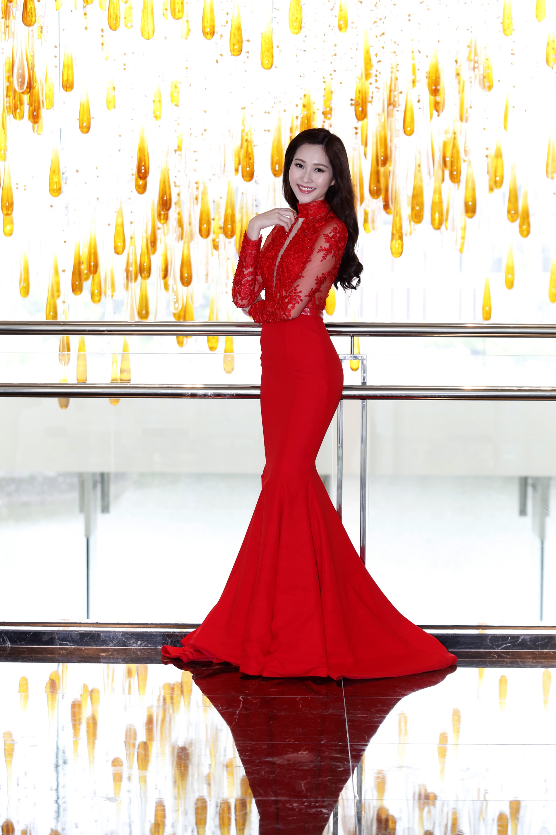 Đương kim Hoa hậu Việt Nam 2012 Đặng Thu Thảo