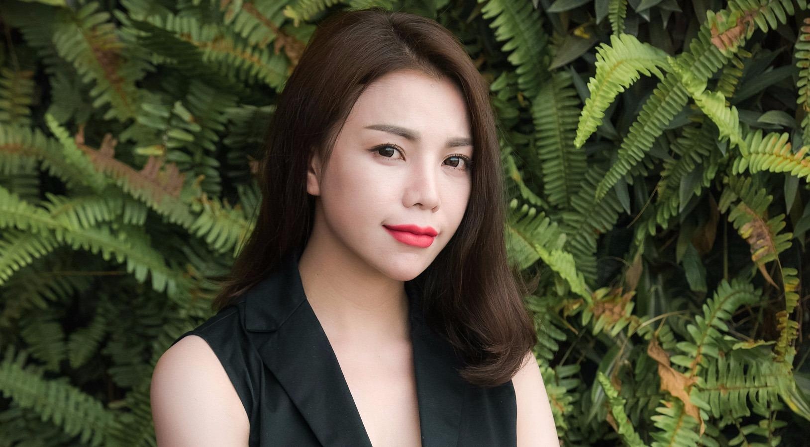 Tra Ngoc Hang huy hon voi nguoi tinh dai gia hinh anh