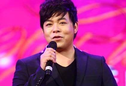 Quang Le ke ve cuoc hon nhan chong vanh nam 21 tuoi hinh anh