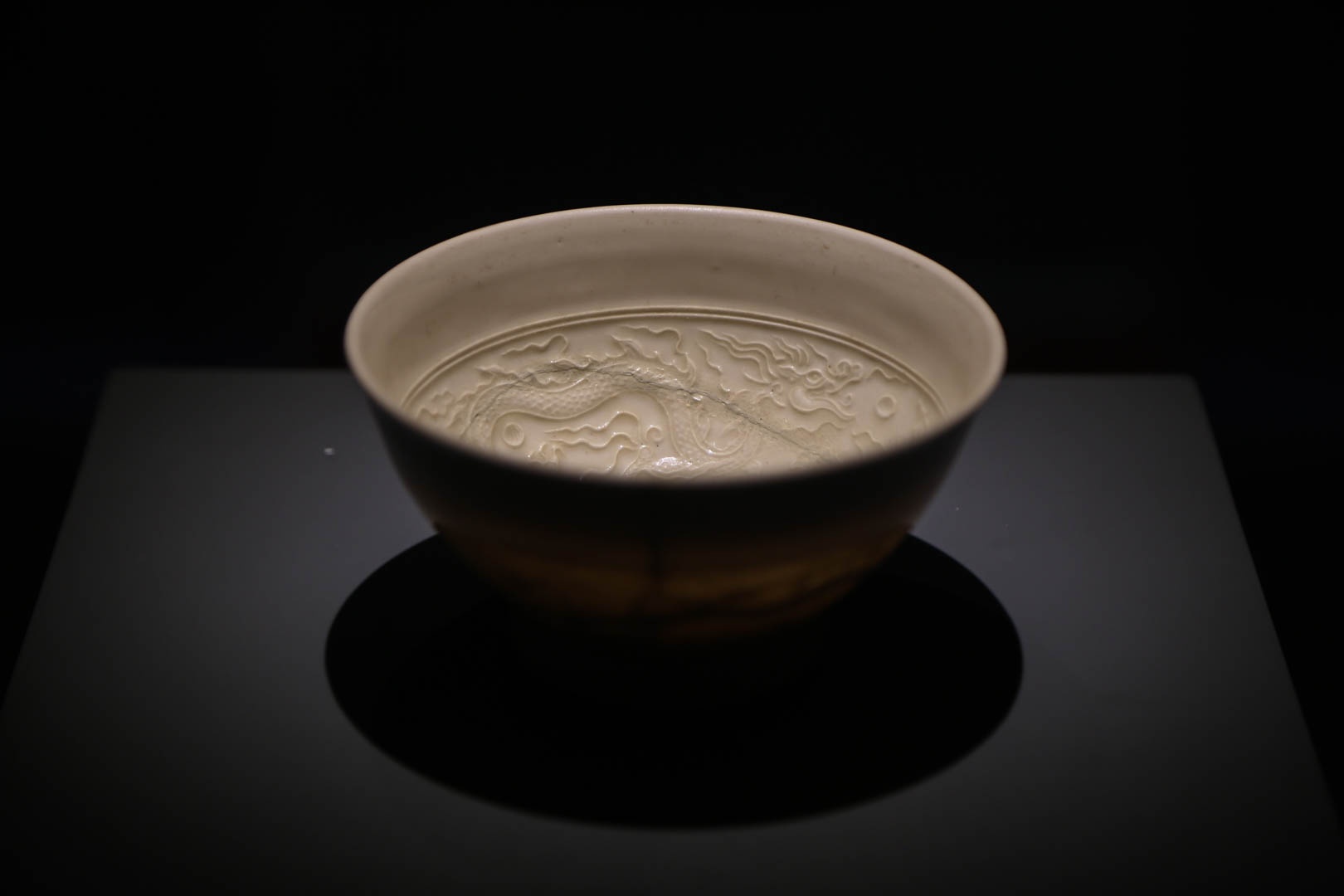 Bau vat hoang cung anh 11