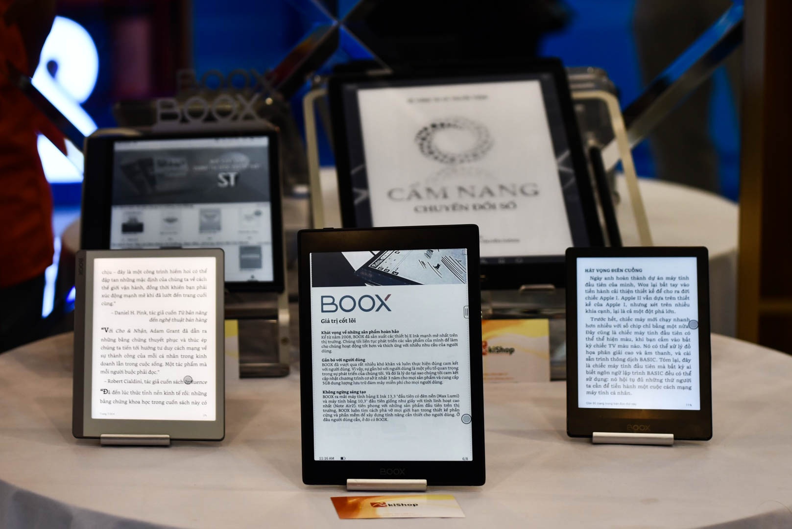 sach noi chuyen doi so anh 3