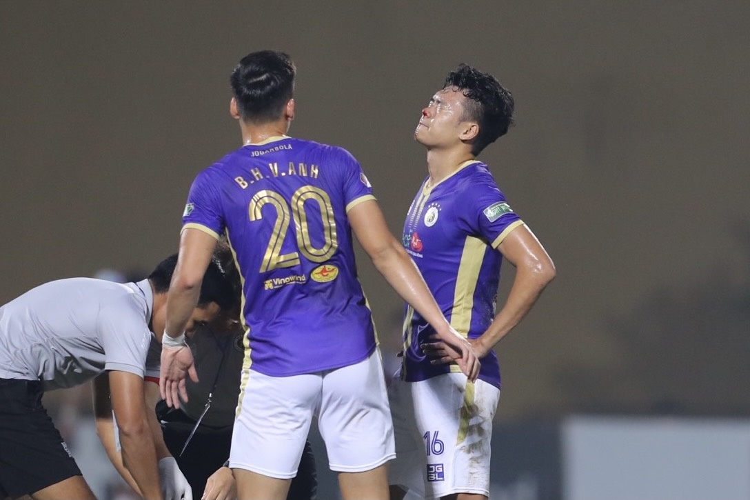 Thanh Chung chay mau mui anh 1