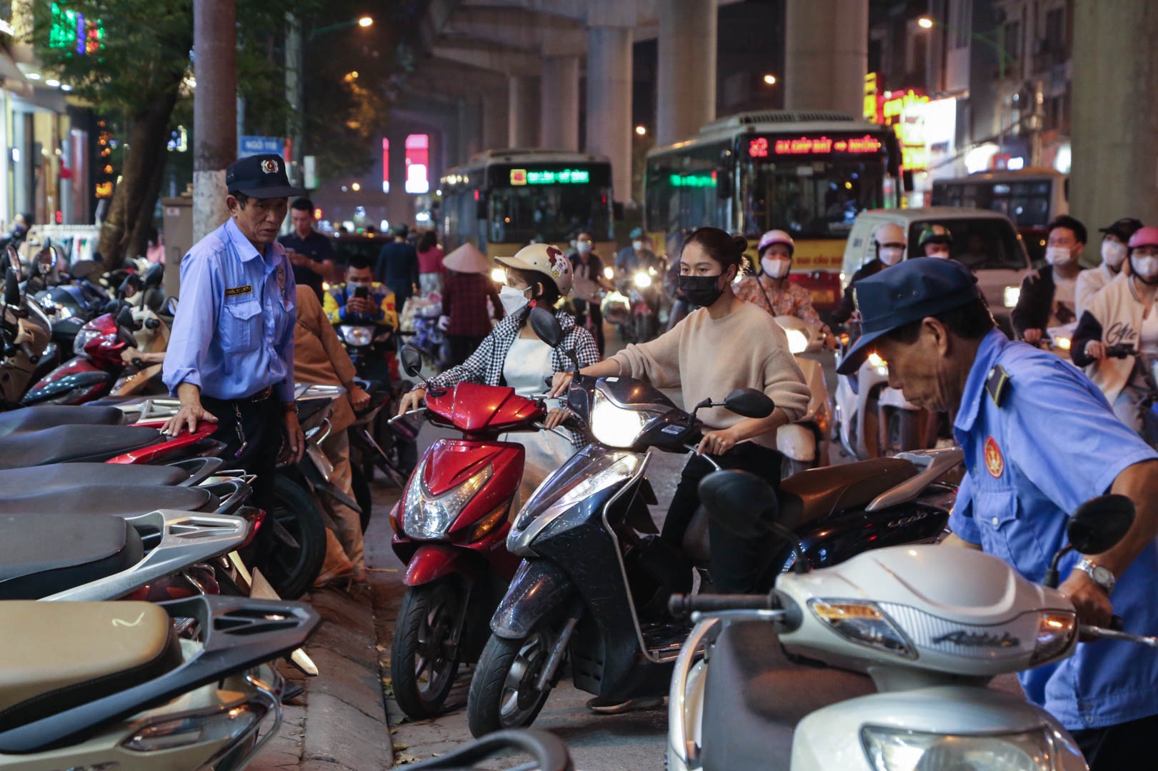 san sale Black Friday anh 2