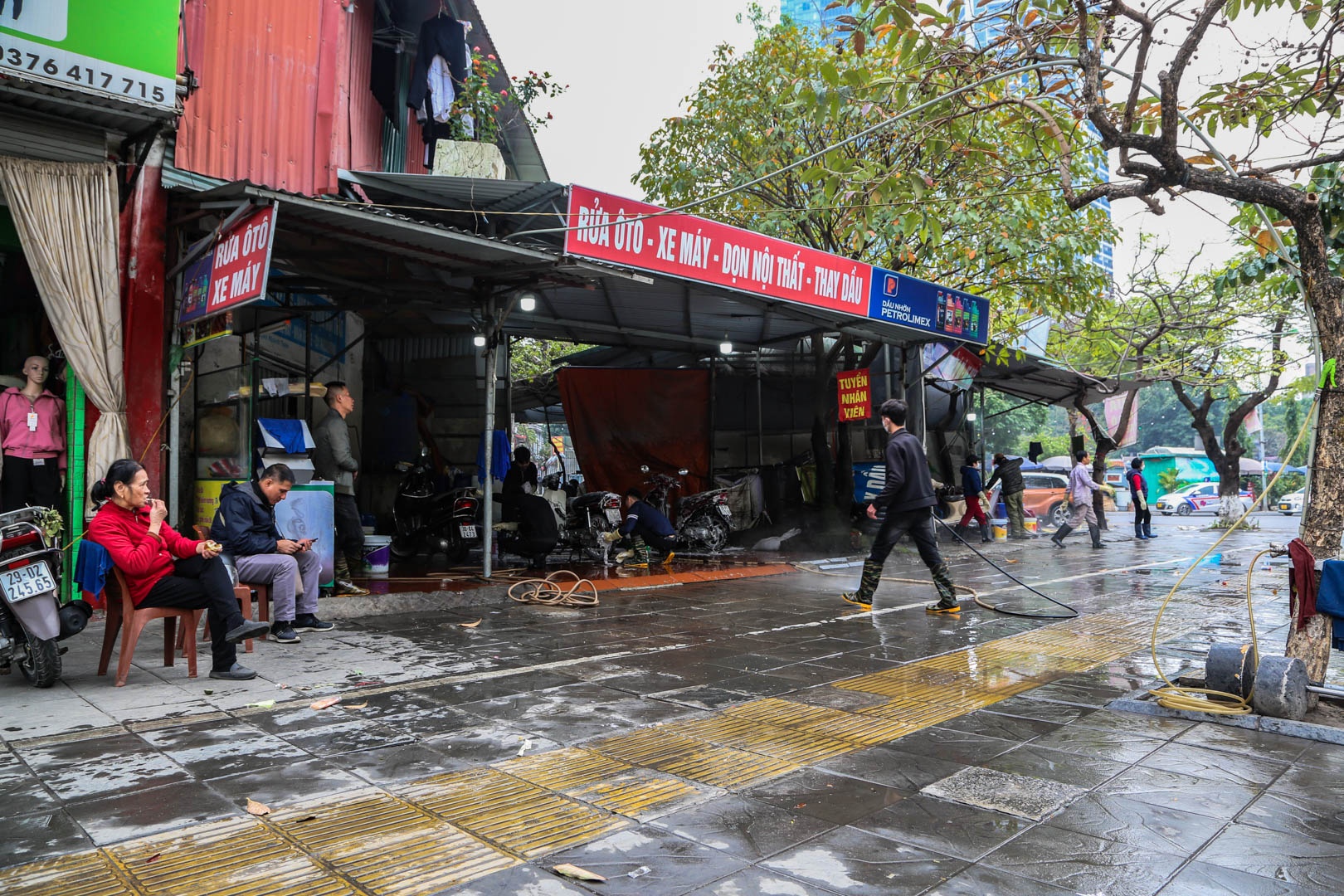 rua xe Tet tang gia anh 4