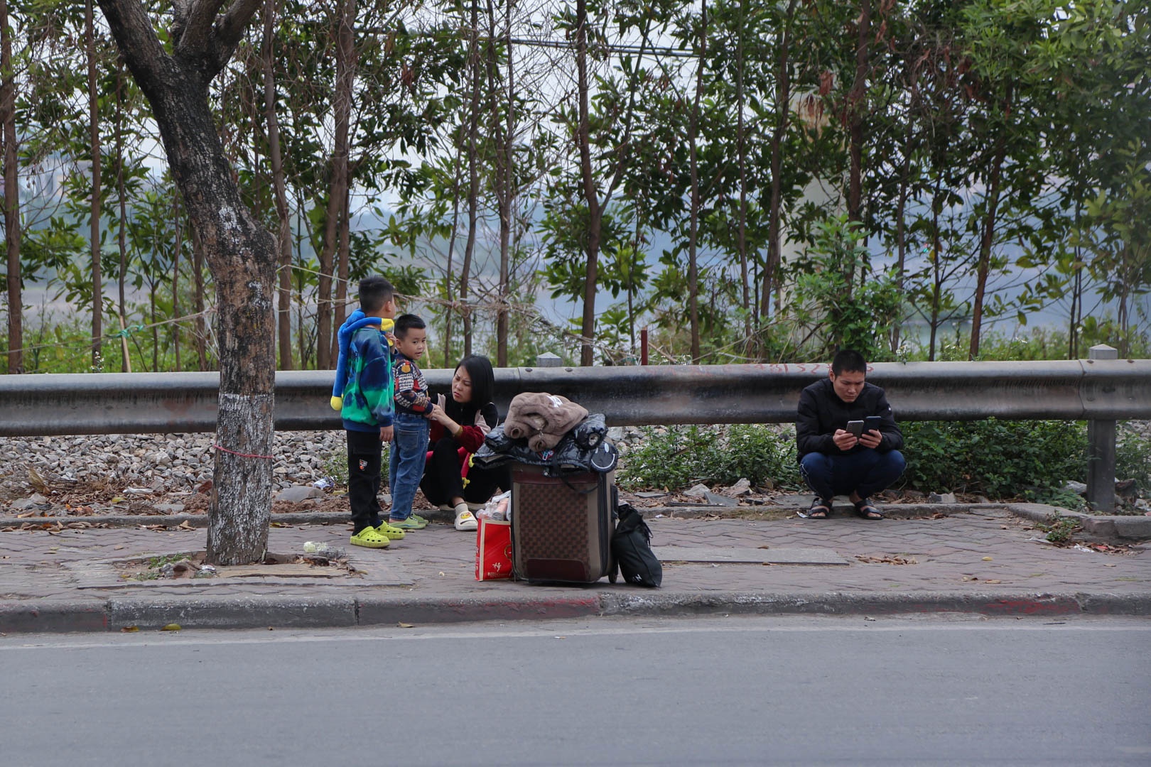 un tac trong mung 2 anh 8