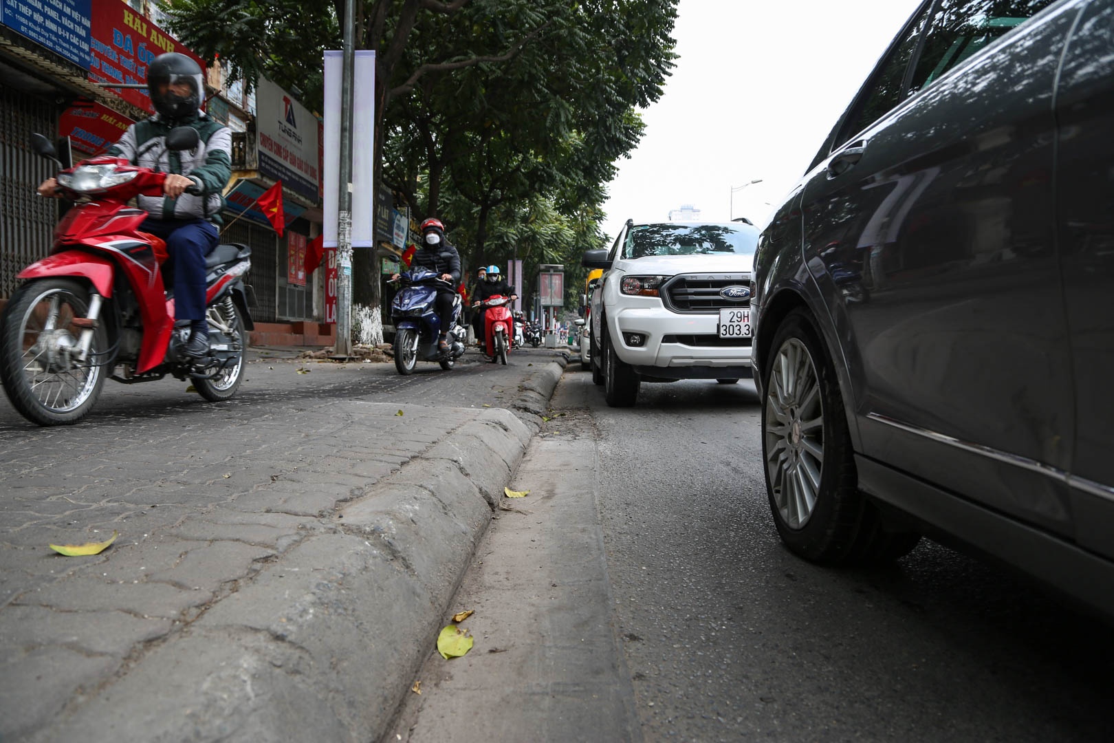 un tac trong mung 2 anh 3