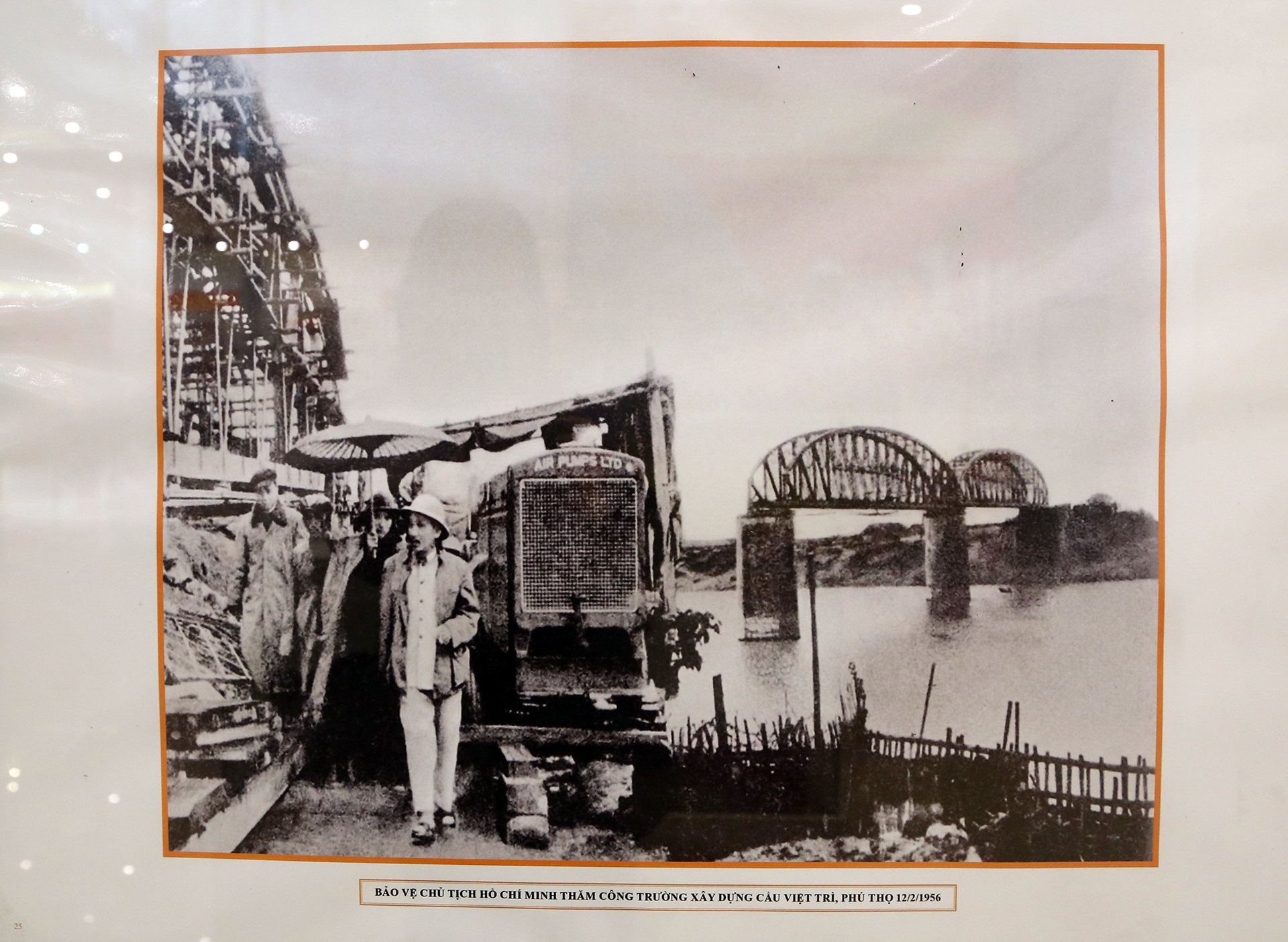 trien lam ve canh ve anh 5