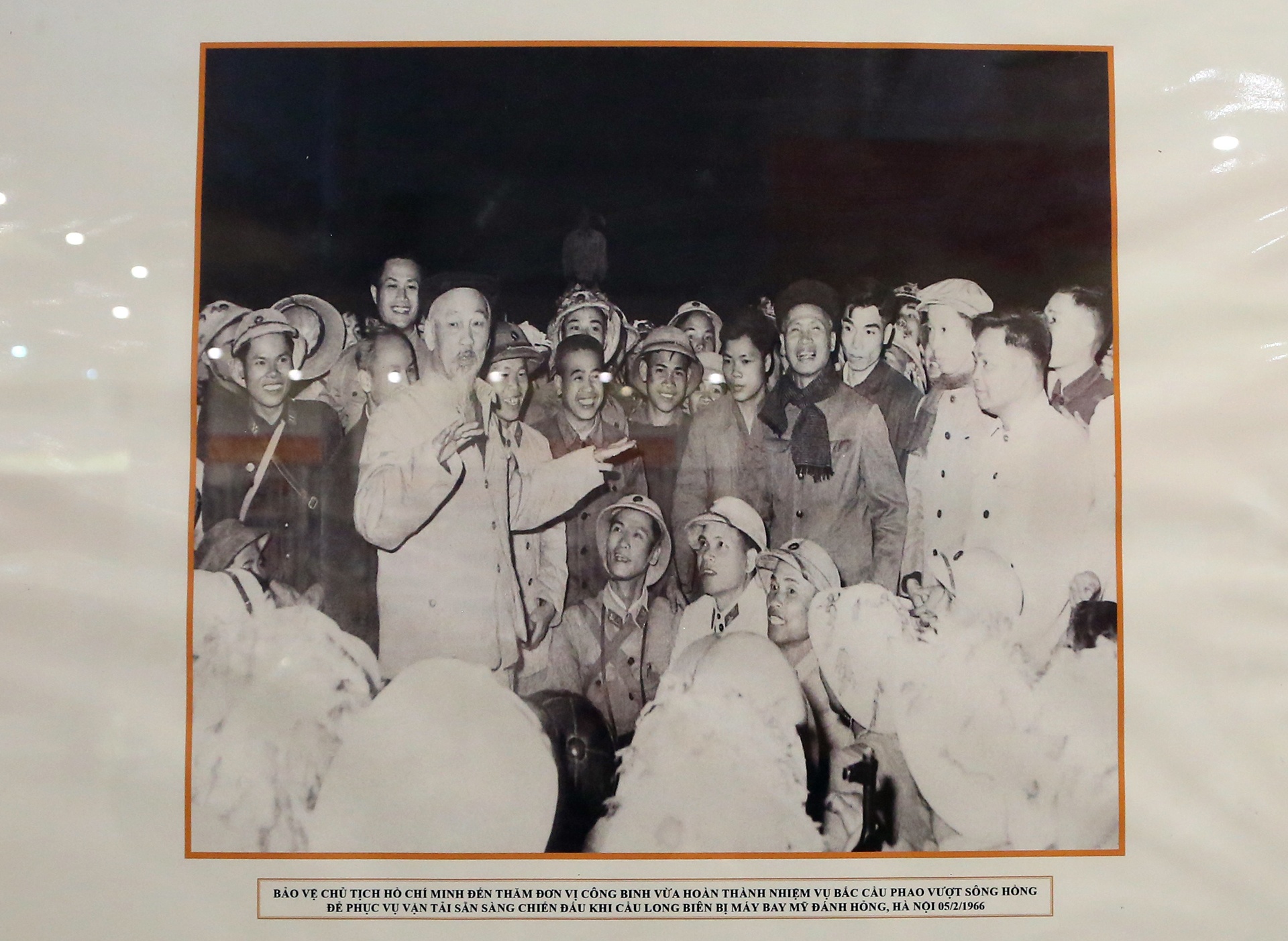 trien lam ve canh ve anh 3