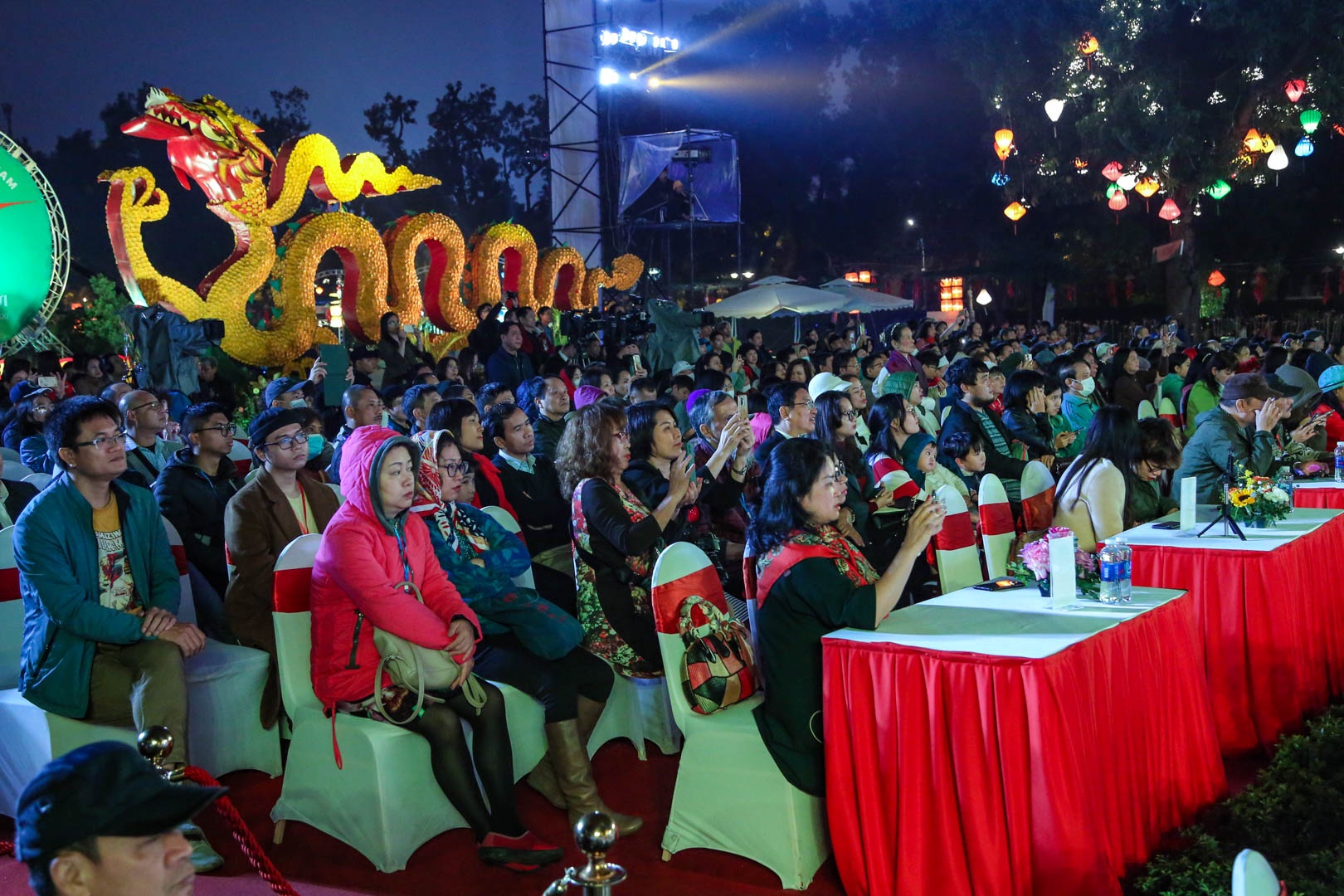 Dem tho Nguyen tieu anh 5