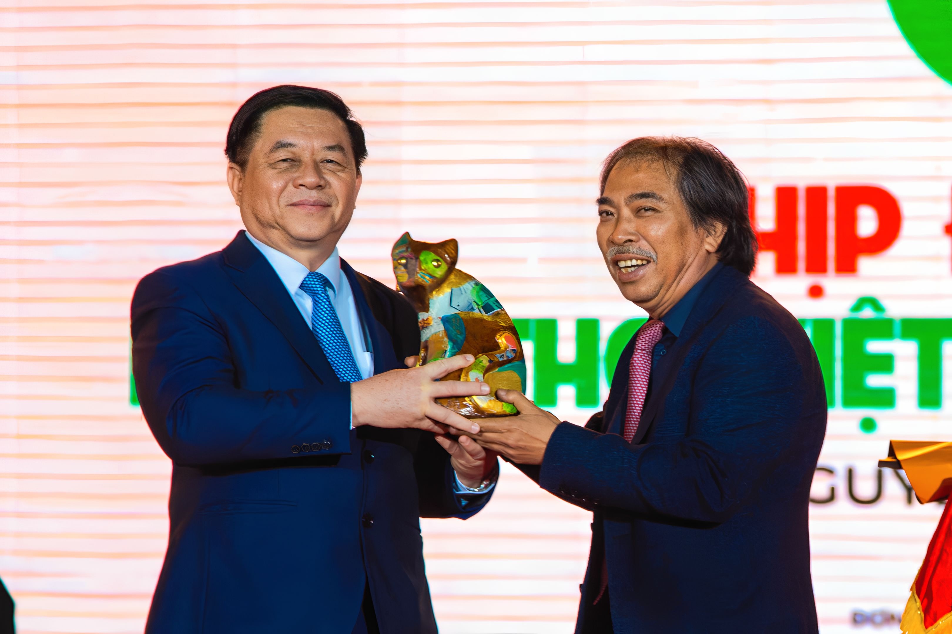 Dem tho Nguyen tieu anh 7