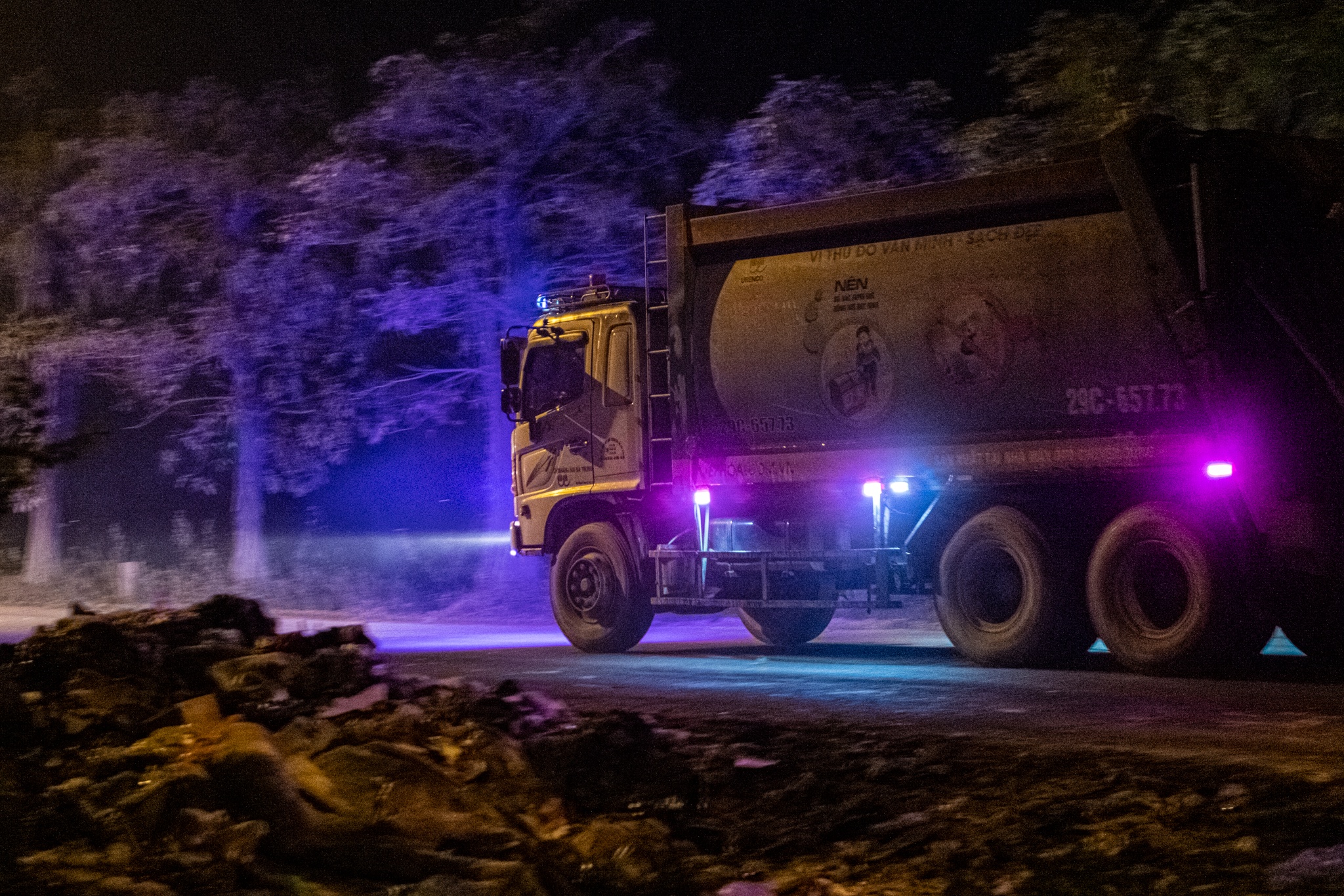 Chan xe rac Nam Son anh 13