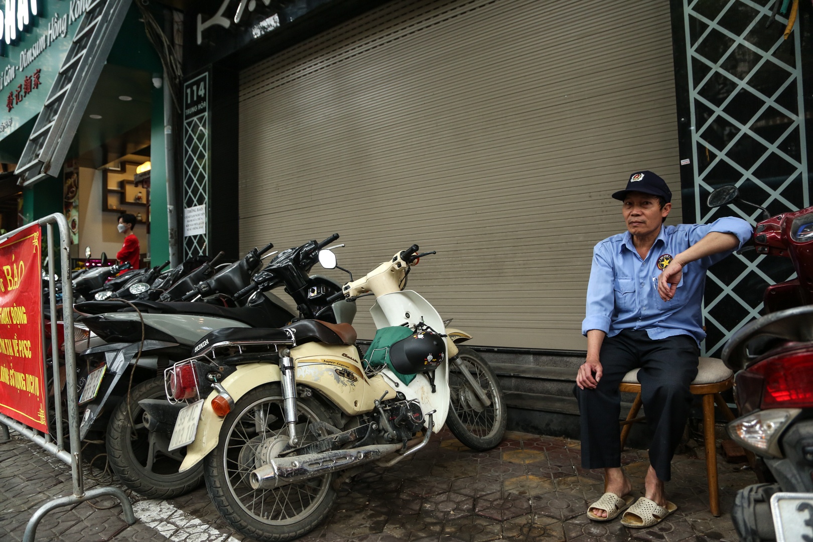 thang thoat hiem ngoai troi anh 3