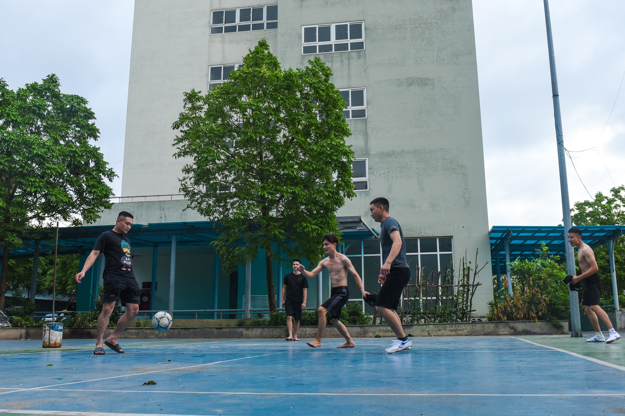 gian dan pho co anh 13