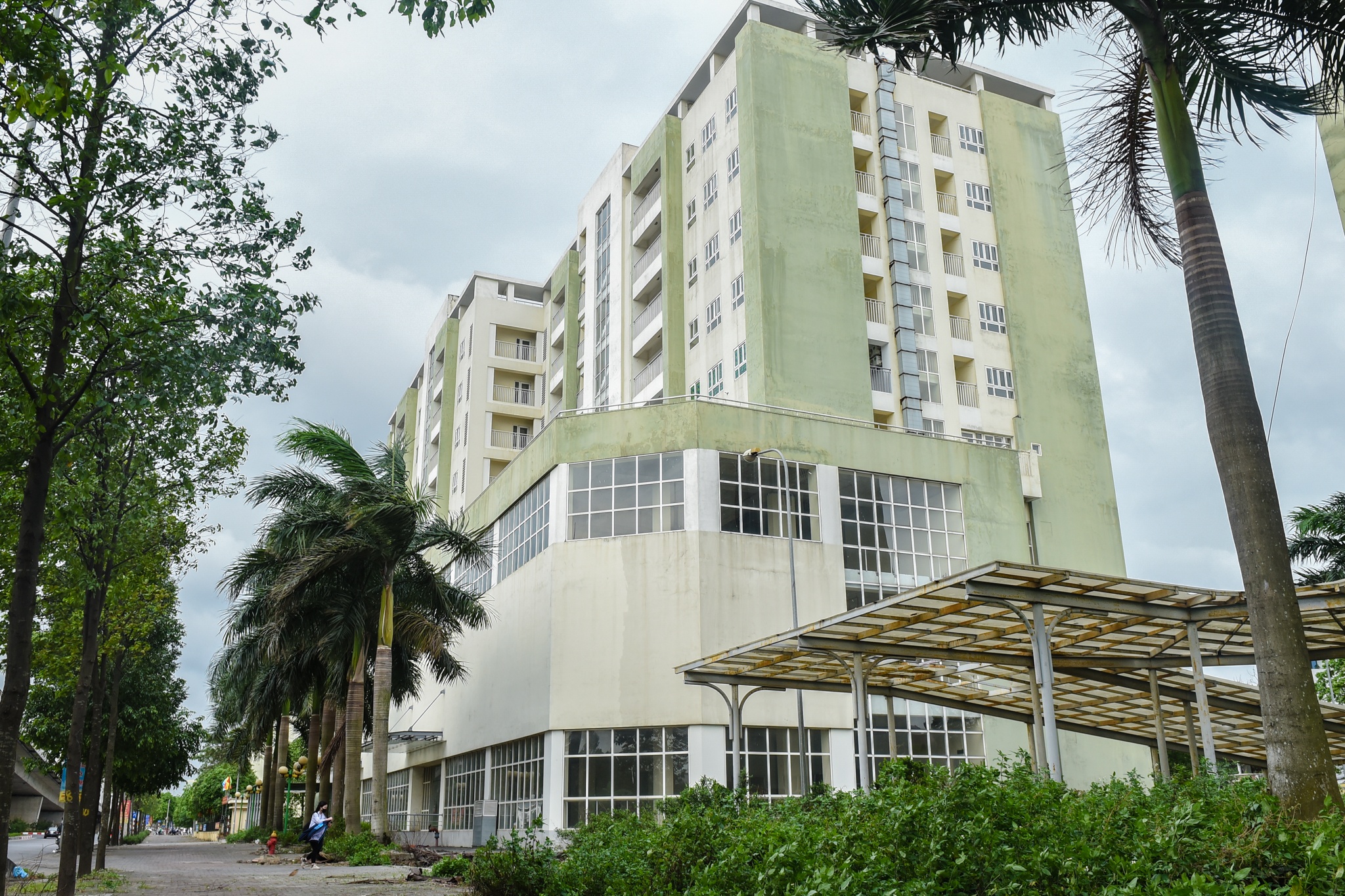 gian dan pho co anh 3