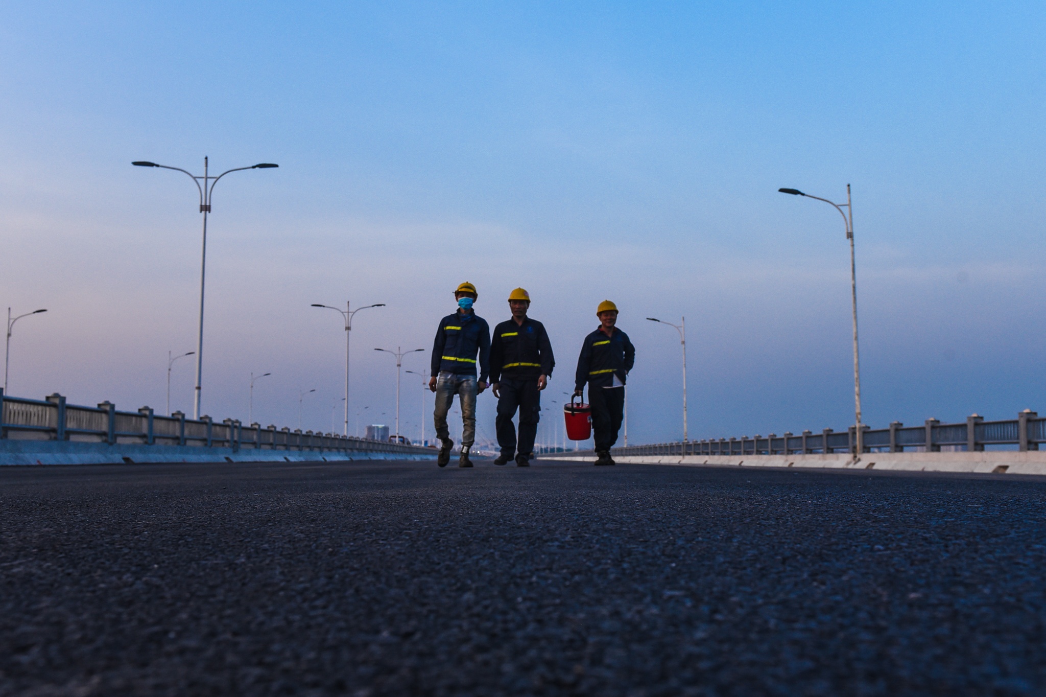 thi cong cau Vinh Tuy anh 10