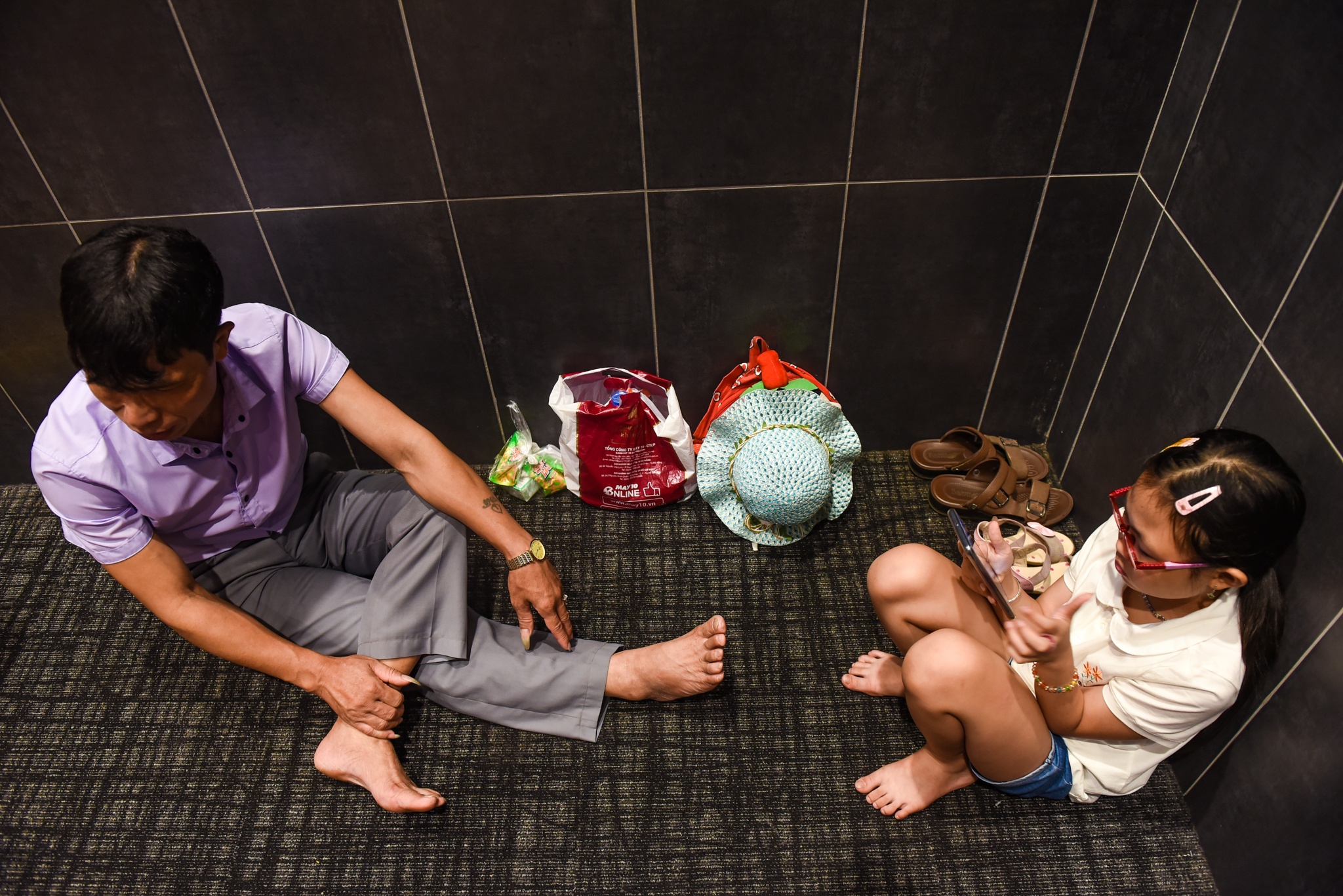 tron nong o sieu thi anh 3