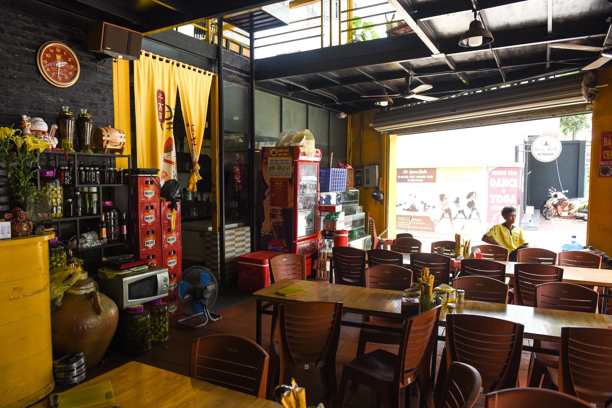 tron nong o sieu thi anh 8