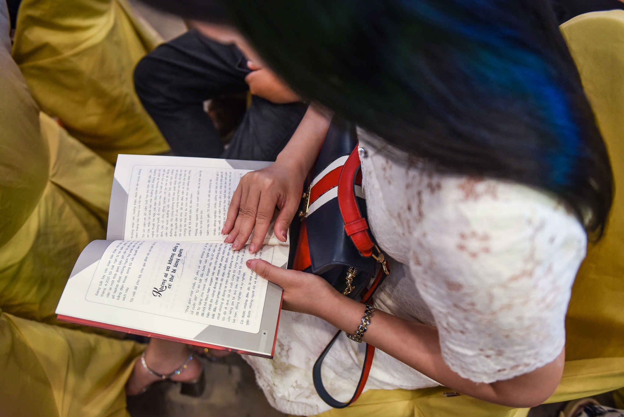 nha bao Huynh Dung Nhan anh 3