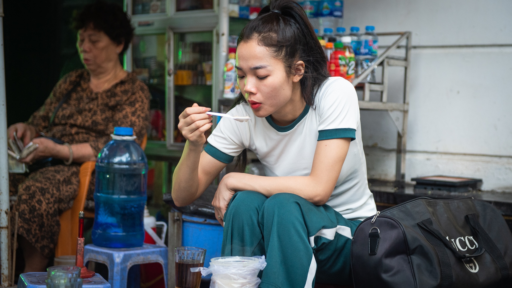 nghệ sĩ tuồng kiêm DJ ảnh 21 nghe si tuong kiem DJ anh 21