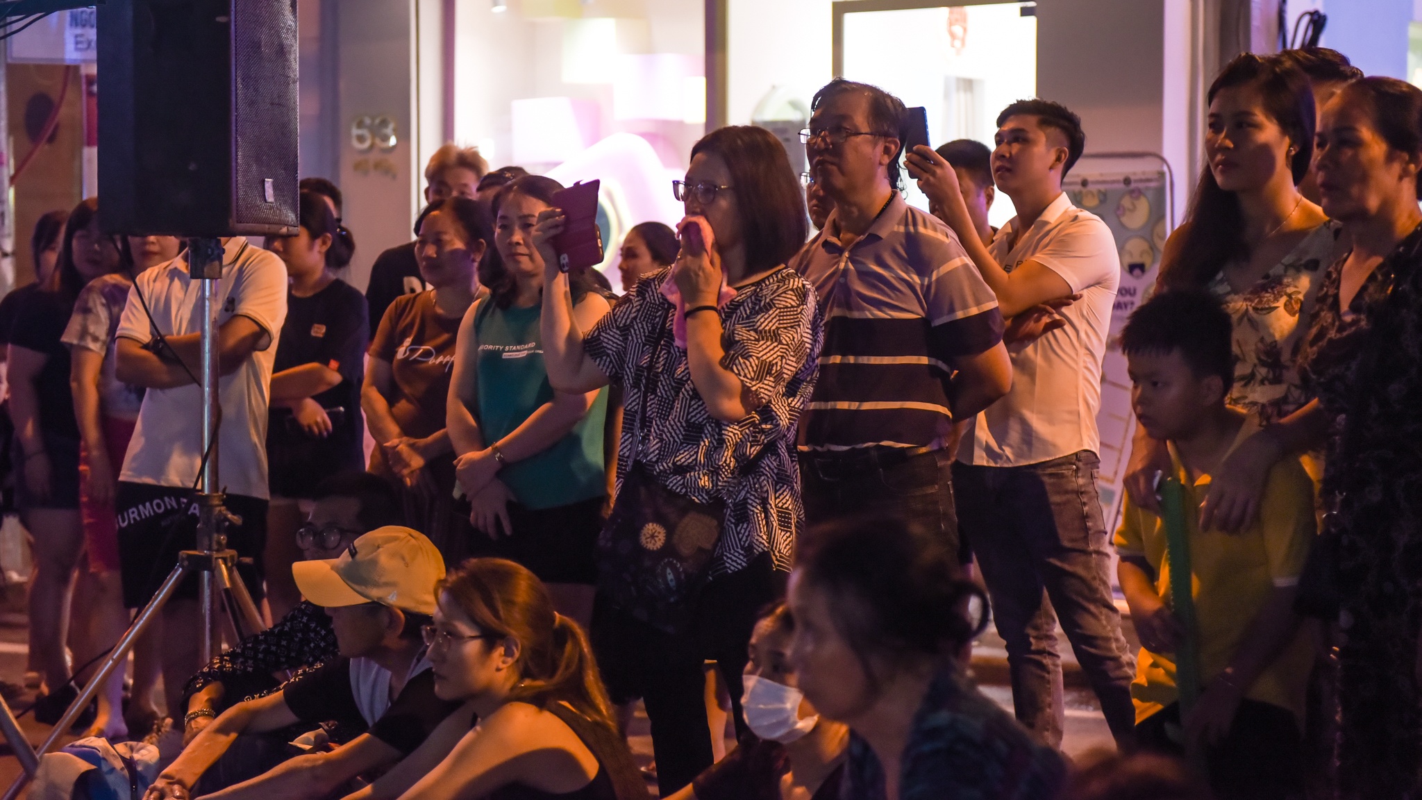 nghệ sĩ tuồng kiêm DJ ảnh 37 nghe si tuong kiem DJ anh 37