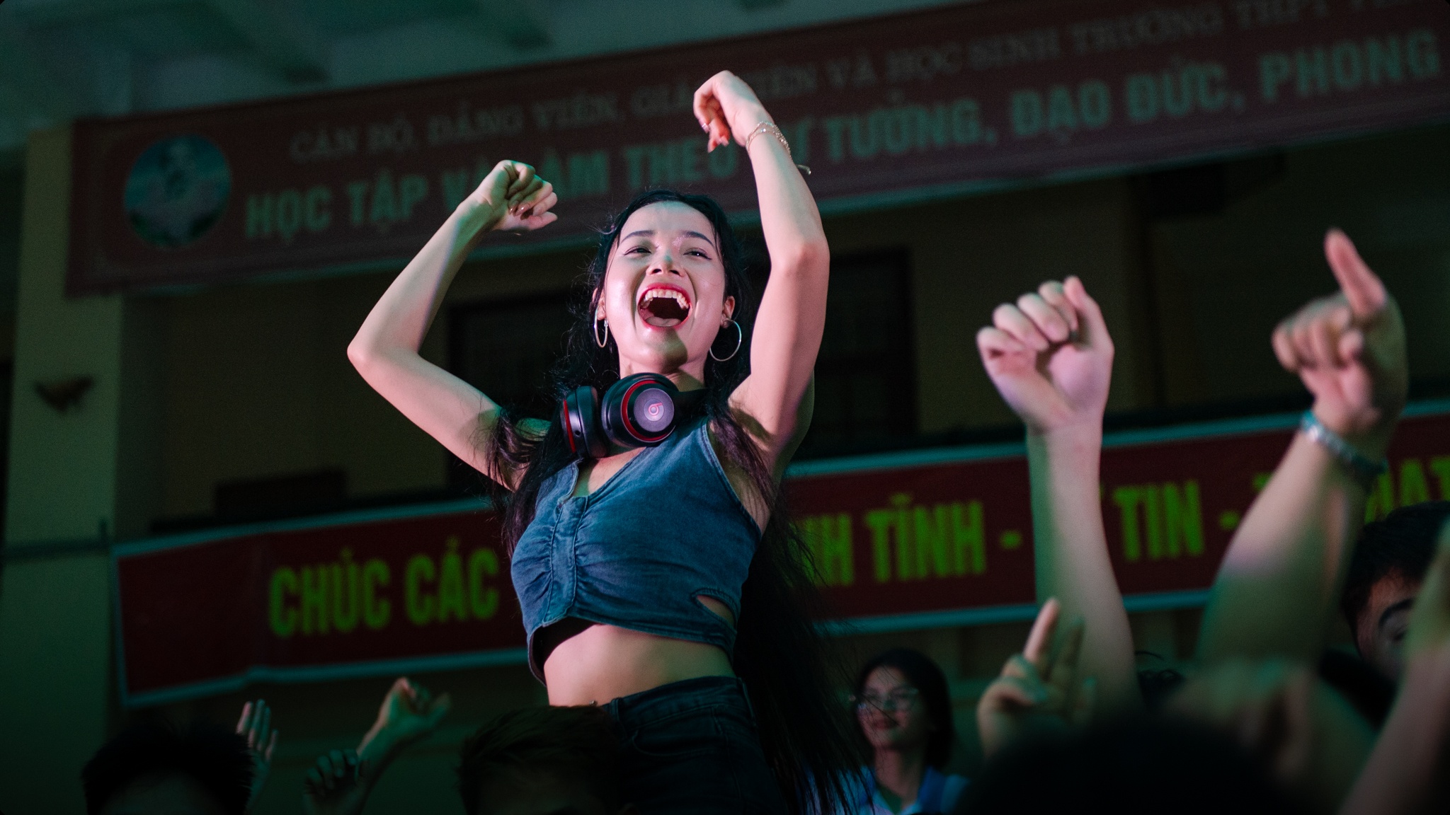 nghệ sĩ tuồng kiêm DJ ảnh 1 nghe si tuong kiem DJ anh 1