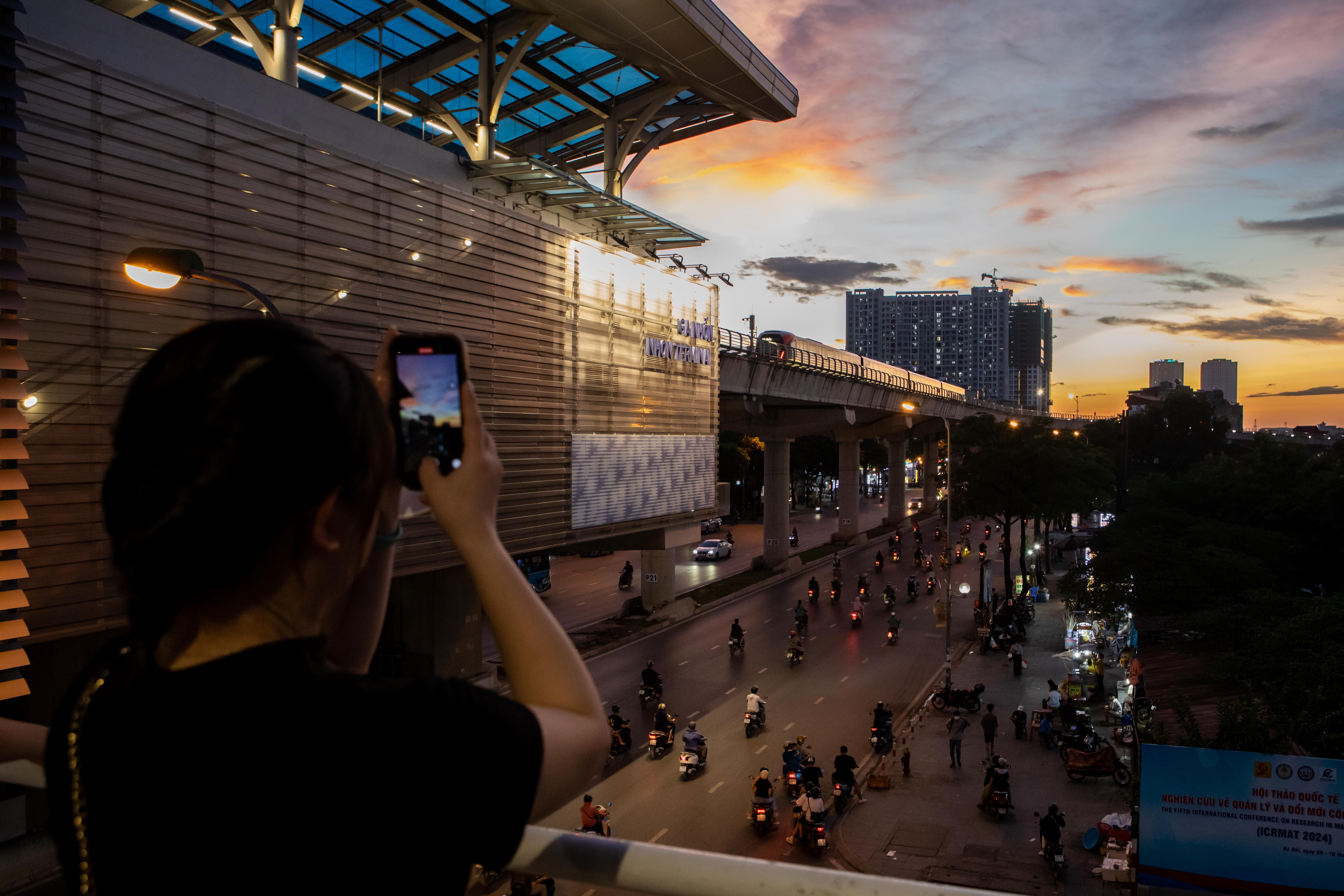 Metro Nhổn Ga Hà Nội ảnh 2 Metro Nhon Ga Ha Noi anh 2