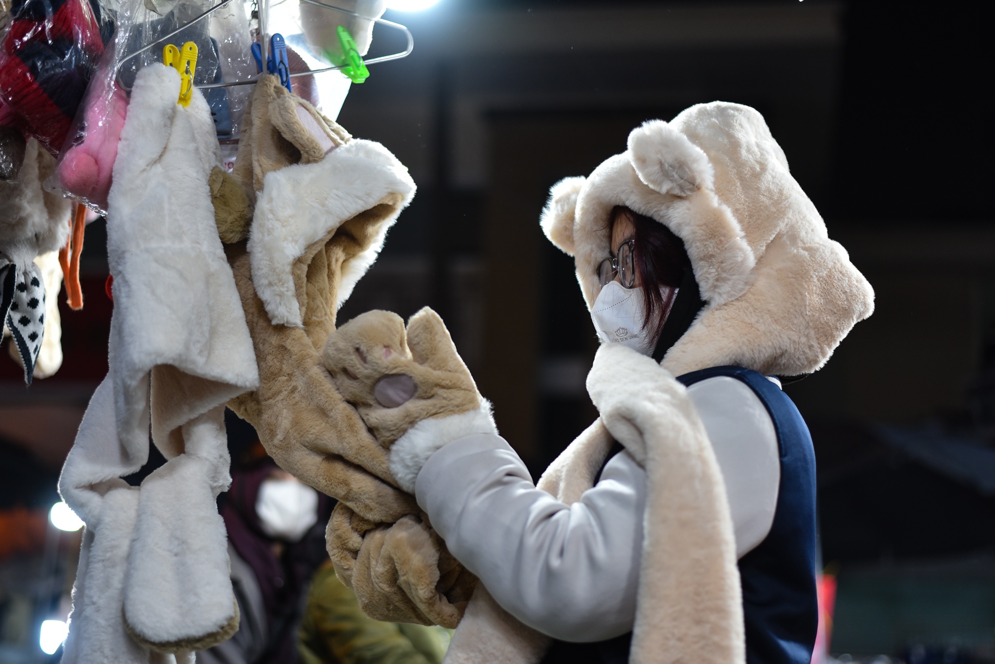 mua sam mua dong anh 3