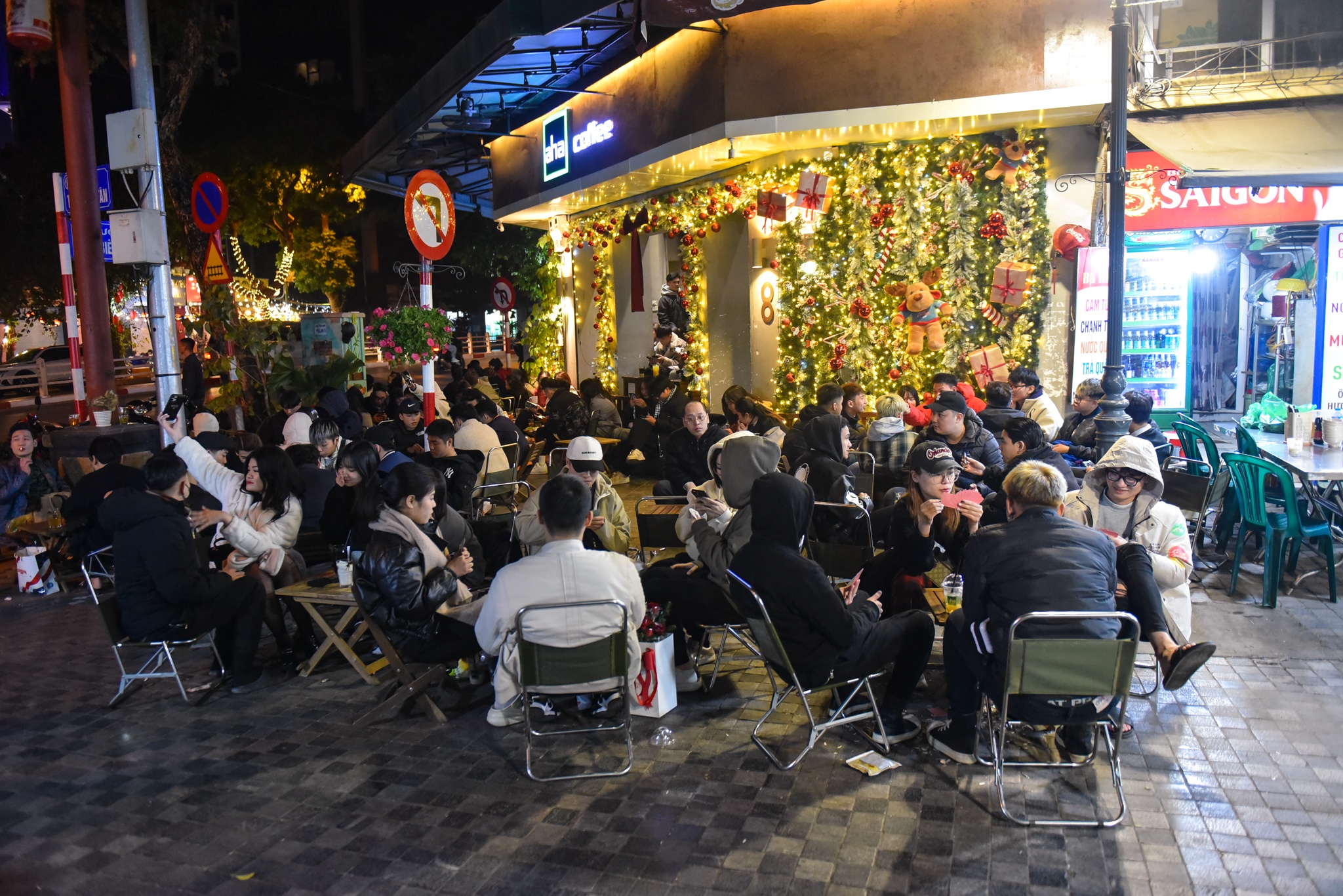 Giáng sinh ở Hà Nội ảnh 2 Giang sinh o Ha Noi anh 2