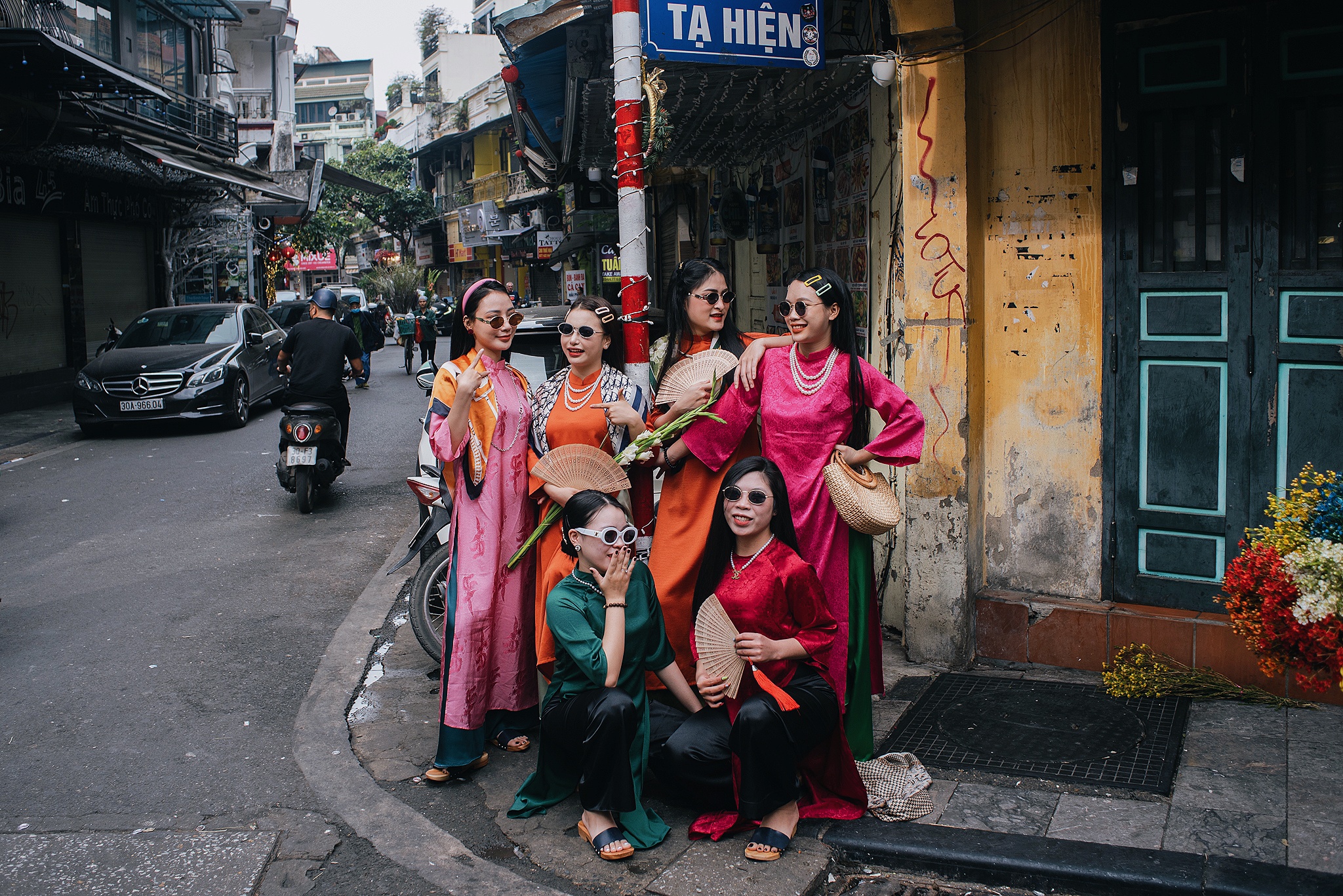 chup anh ao dai,  co ba sai gon,  pho ta hien anh 4