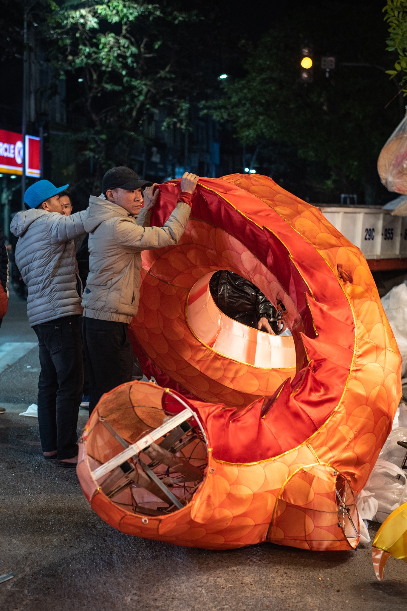 Rong khong lo Hang Ma anh 6