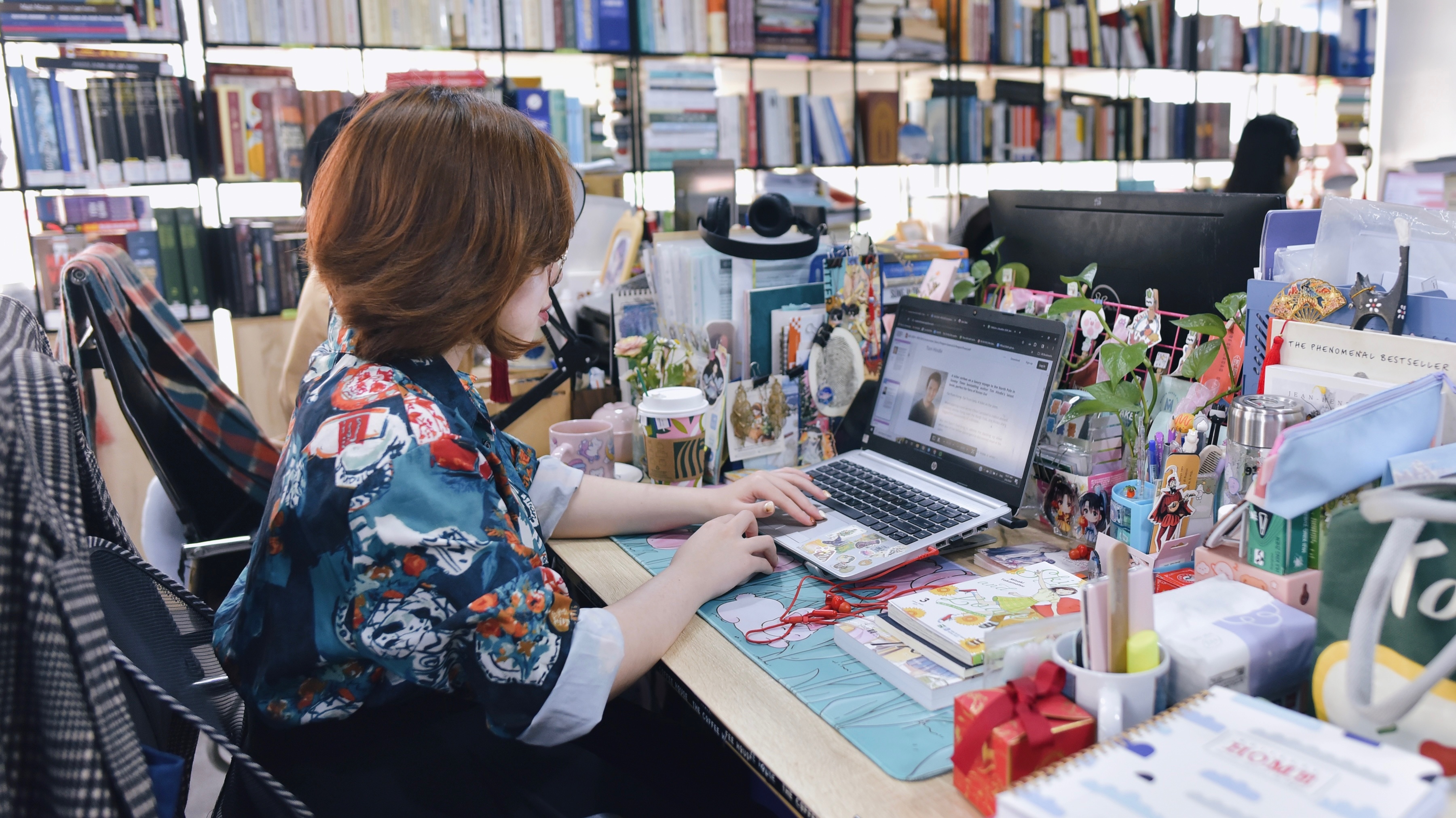 GenZ lam xuat ban anh 25