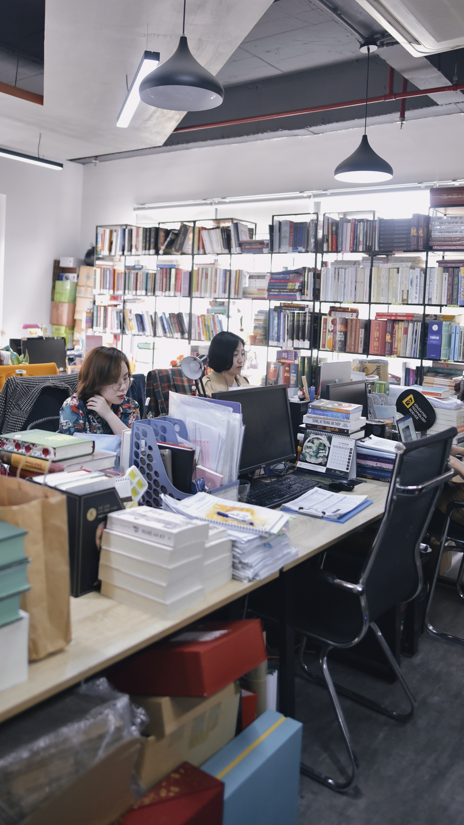 GenZ lam xuat ban anh 12