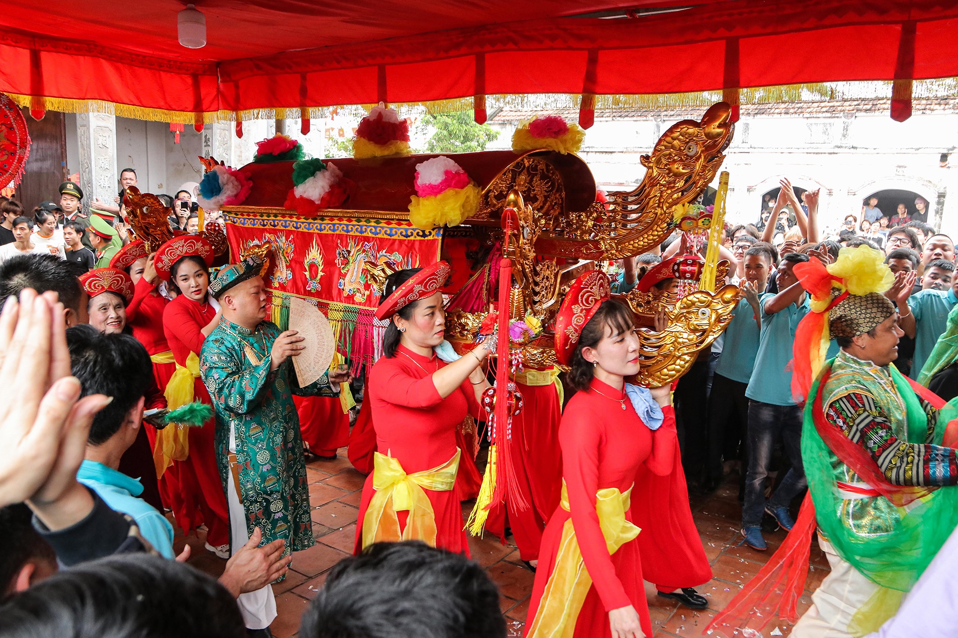 Le Giang bong Hoai Duc anh 2