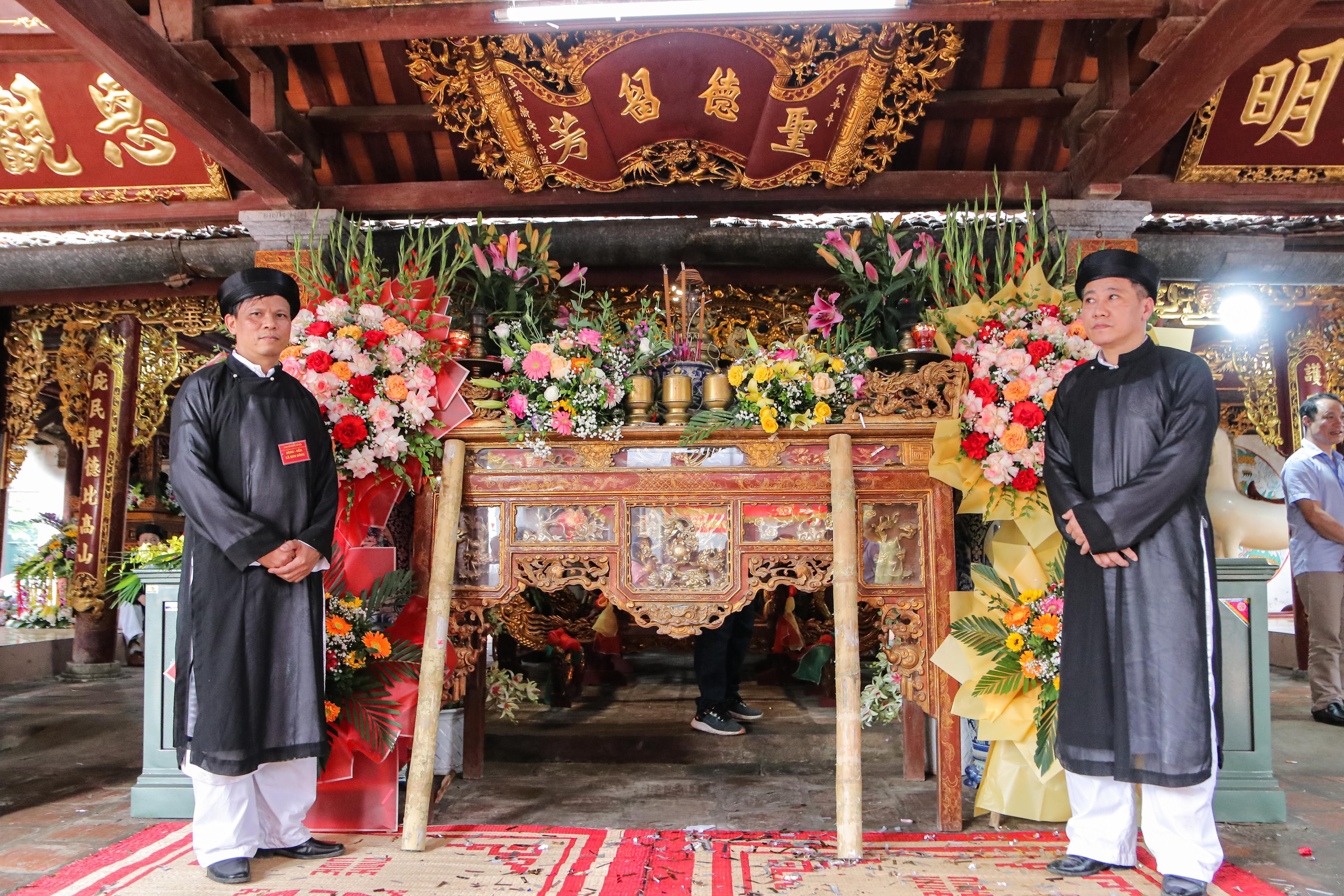 Le Giang bong Hoai Duc anh 1