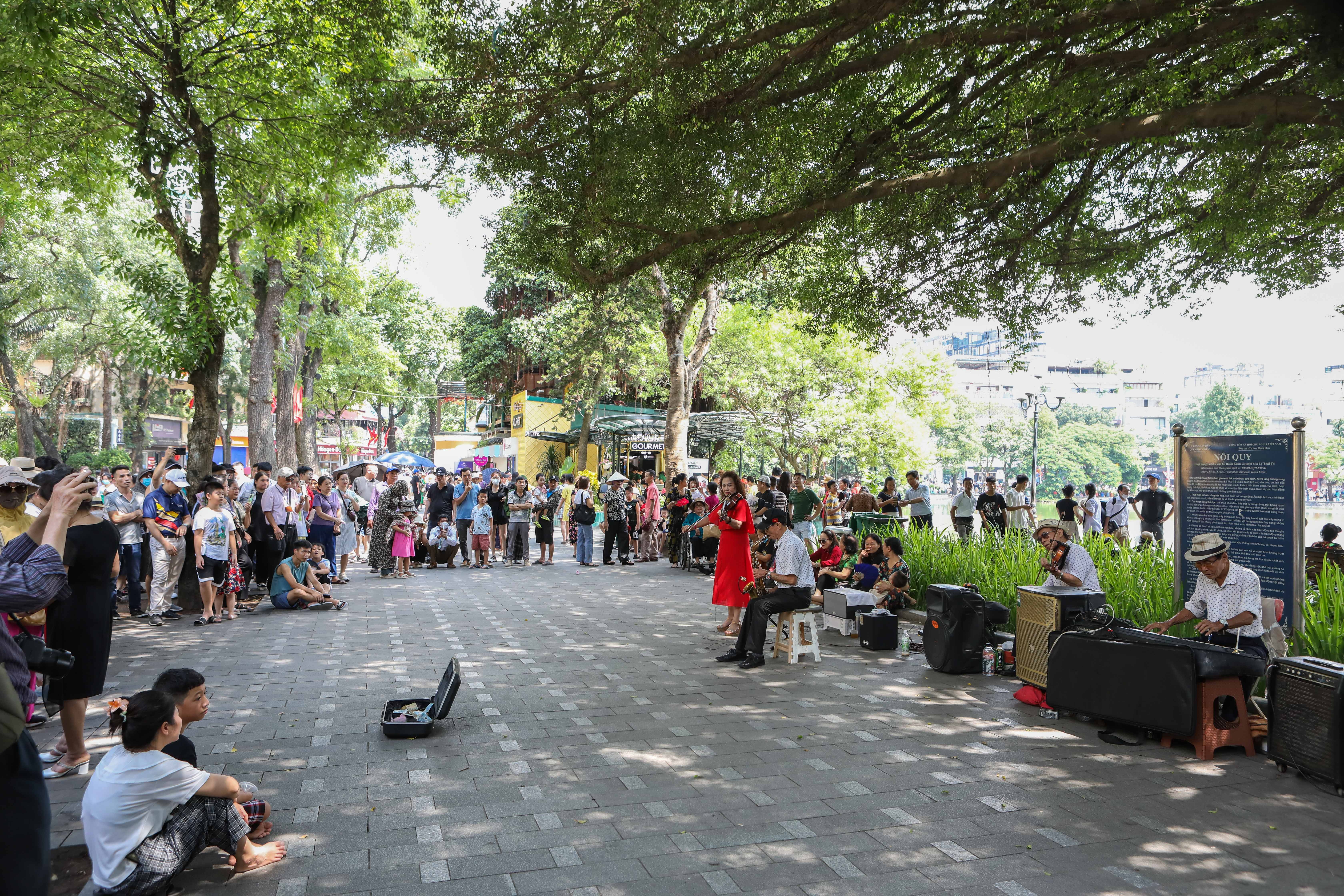 du khach toi Ha Noi anh 13